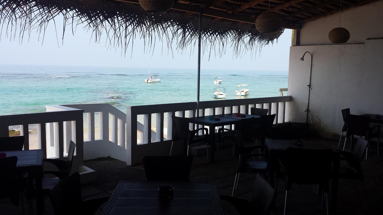 Coral Seas Beach Hikkaduwa Eksteriør bilde